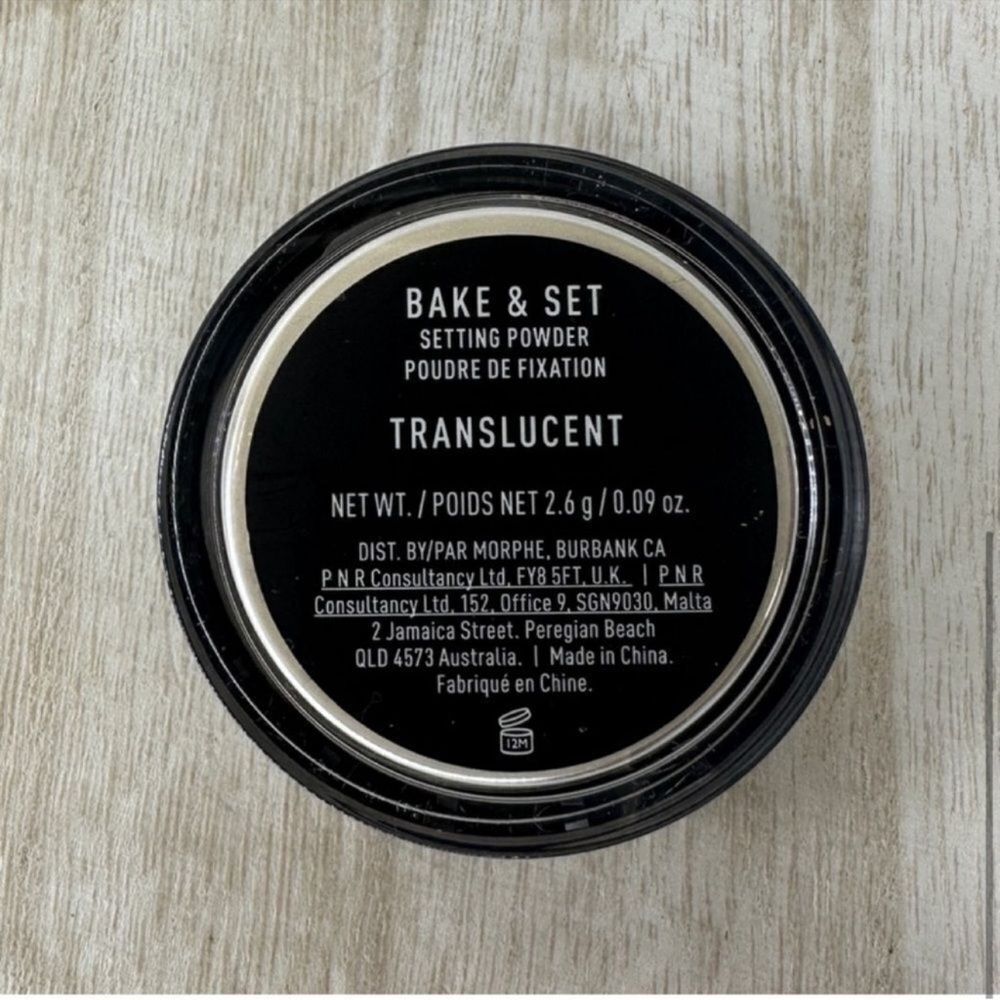 $8 🌙 Morphe Bake & Set Translucent Setting Powder 🆕‎ - Picture 3 of 5